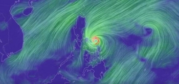 Siêu bão Goni đổ bộ Philippines với sức gió 225km/h, 1 triệu dân phải sơ tán