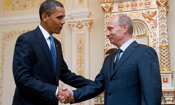 Obama hé lộ từng bị Putin "trút giận" trong 45 phút