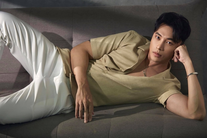 Cuộc sống sang chảnh của hot boy lừa 57 tỷ đồng