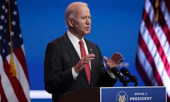 Biden đối mặt lễ nhậm chức 