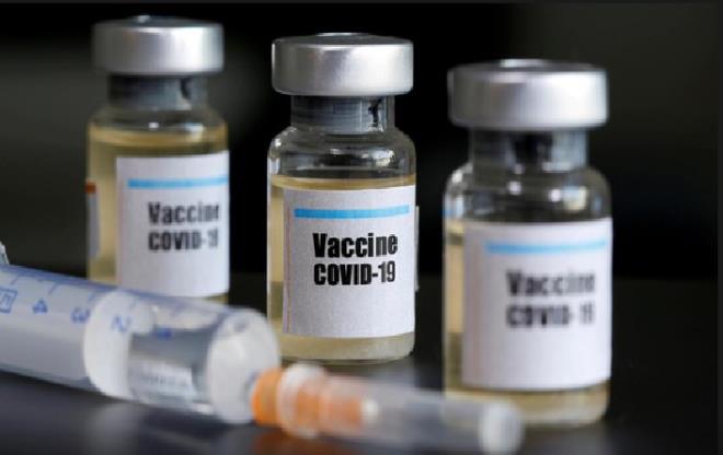 Nga tiêm vaccine COVID-19 cho toàn bộ quân đội  - 1