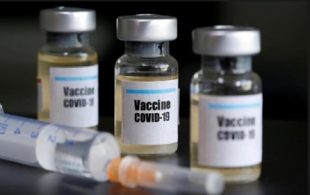 Nga tiêm vaccine COVID-19 cho toàn bộ quân đội