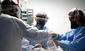 Hơn 63 triệu ca nCoV toàn cầu, nhiều người châu Âu vẫn phản đối phong tỏa