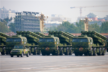 Trung Quốc xây dựng kho vũ khí hạt nhân "để đáp trả sức ép từ Mỹ"?