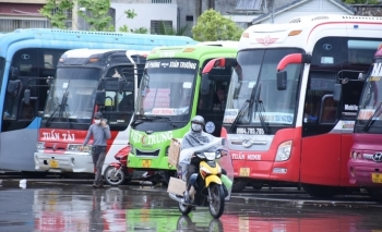 Xăng tăng giá chóng mặt, doanh nghiệp vận tải kiệt quệ