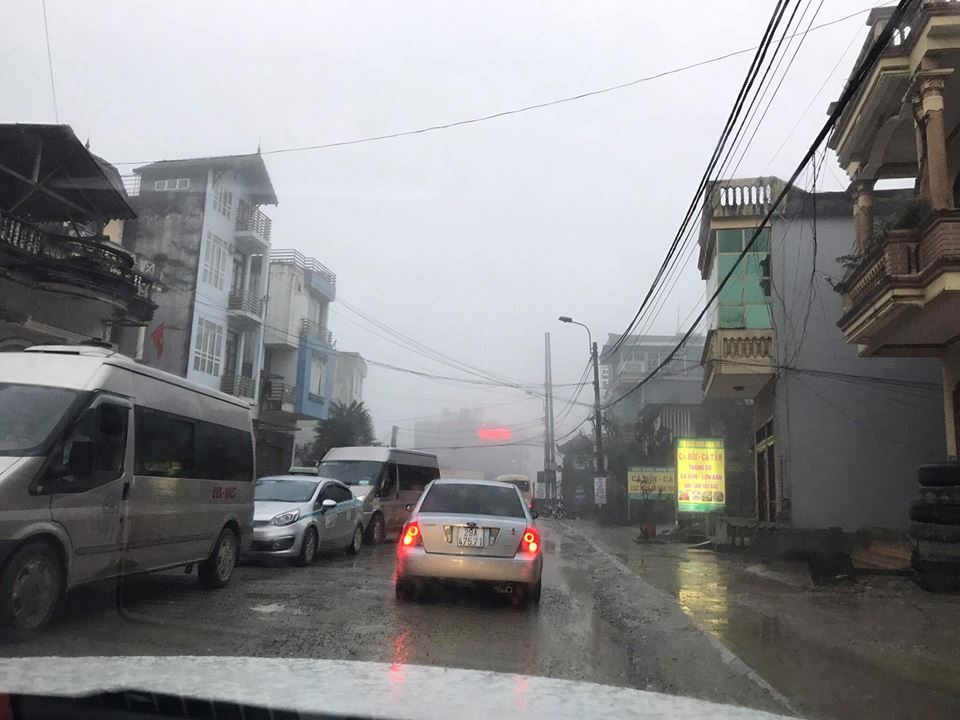 sapa chim trong bien nguoi 3 tieng di chuyen duoc 30km