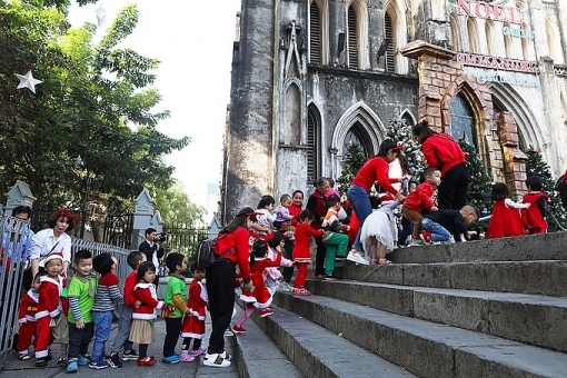 nha tho lon ha noi truoc giang sinh