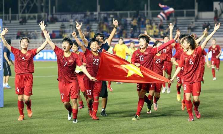 vo dich sea games 30 tuyen nu viet nam nhan thuong lon