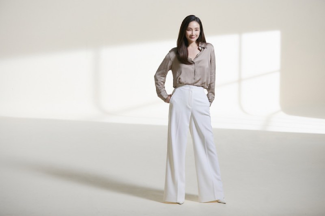 Hình ảnh mới của Choi Ji Woo.