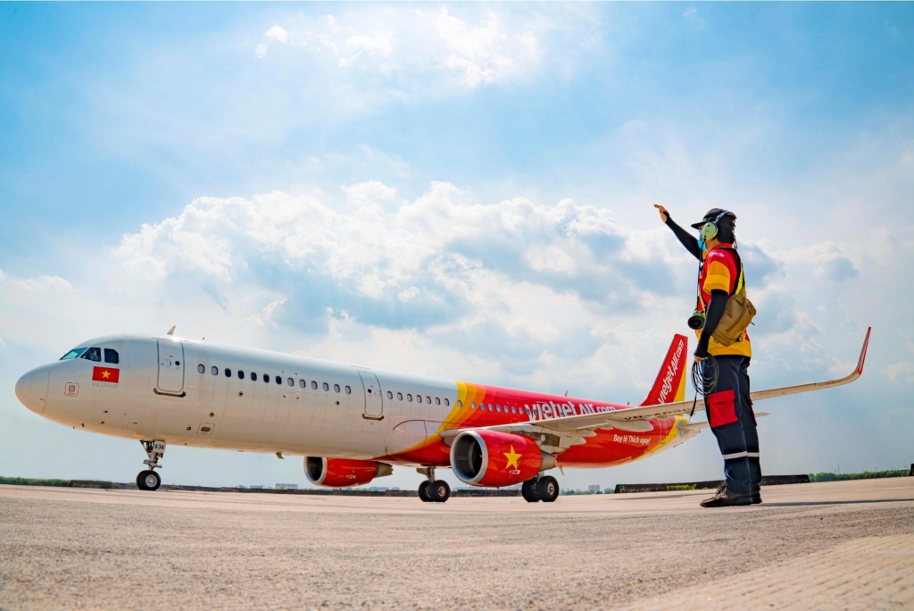 5400 tau bay vietjet