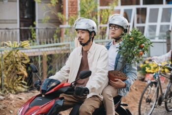 Đen Vâu cùng JustaTee “chở nhau