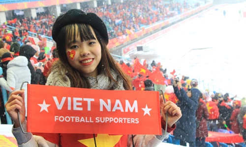 niem vui va nuoc mat cua co dong vien viet tai san van dong thuong chau