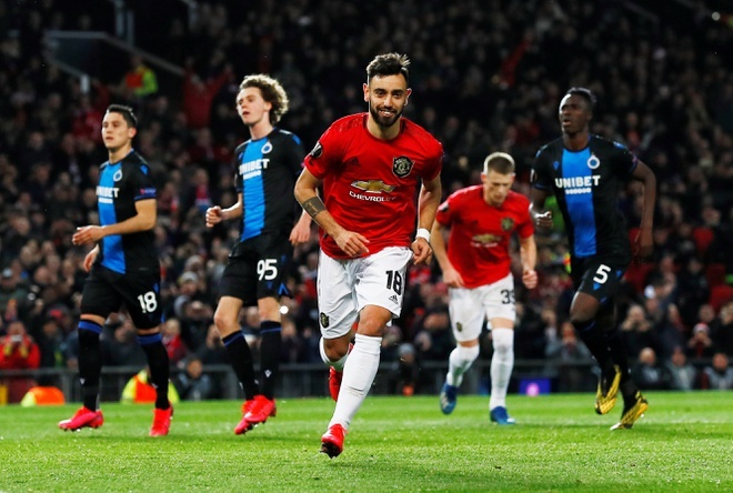 europa league dia chan o emirates mu thang tung bung nho nguon cam hung bruno fernandes