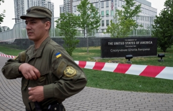 Mỹ lên kế hoạch sơ tán đại sứ quán ở Ukraine