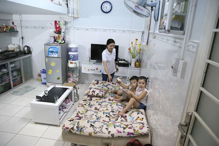 nhap khau vao tphcm can 20m2 sannguoi nang chuan kho ngan duoc dong nguoi nhap cu