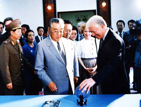 cuu tong thong jimmy carter va hy vong lap lai cuoc hoi dam lich su nam 1994