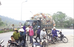 tiet kiem tien ti tu dau thau rac