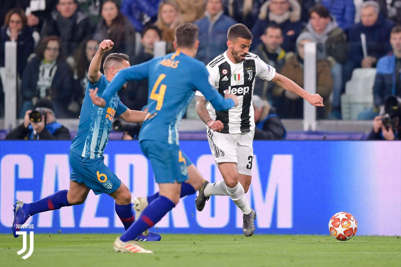 juventus vao tu ket mo hoi mau va trai tim ronaldo