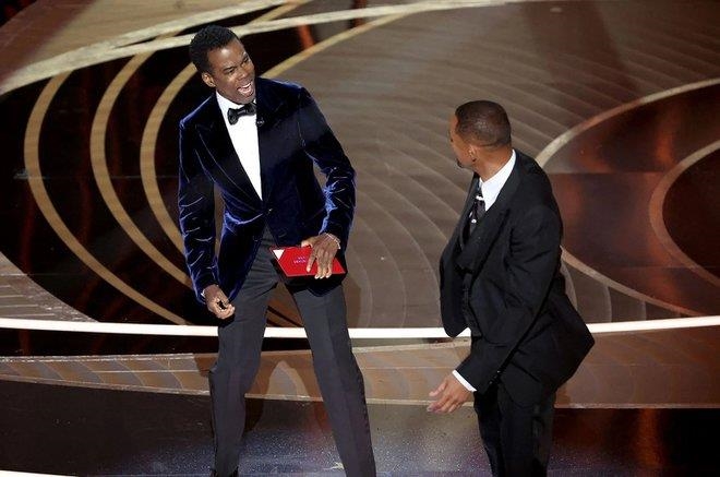 Will Smith xin lỗi Chris Rock: 'Tôi đã quá lố và tôi đã sai' - 2