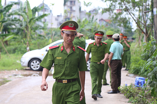 nam sinh bi chu nha tro du ve nha roi sat hai