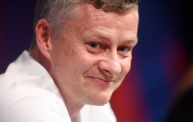 solskjaer va hoc tro tuoi roi quyet danh sap nou camp