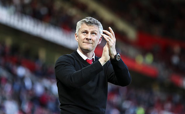 solskjaer gian du xe toac mu tong khu nua doi hinh an hai