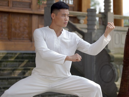 Hàn Phi Long - ánh bình minh của võ truyền thống Trung Quốc han phi long anh binh minh cua vo truyen thong trung quoc