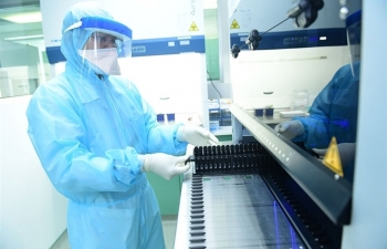 TP.HCM hỏa tốc xét nghiệm COVID-19 hơn 75.000 mẫu trong bệnh viện