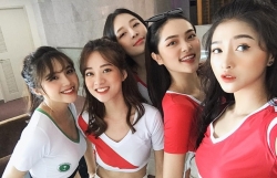 do ve nong bong cua 10 hot girl len song vtv co vu world cup 2018