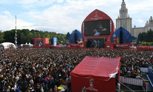 nga khuyen khan gia tranh xem world cup tai fanzone cua fifa