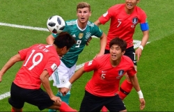 fan choang voi nu btv xinh dep so huu nhieu hinh xam nhat vtv