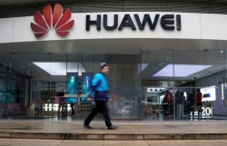 nha san xuat thiet bi chip hang dau nhat ban nghi choi voi huawei