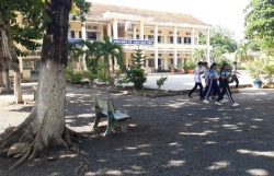 nghi van nguoi dan ong u60 dam o be trai trong thang may chung cu ha noi