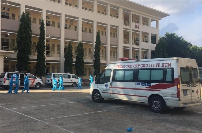 Bệnh viện dã chiến 1.000 giường ở TP HCM hoạt động