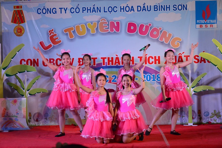 bsr tuyen duong hon 700 hoc sinh gioi la con cua cbcnv