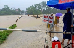 can canh thien nhien hung vi khoanh khac xa lu ho hoa binh