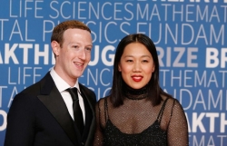 mark zuckerberg co them 1 ty usd sau khi facebook bi phat