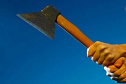 nam thanh nien linh an vi truy sat ong chu cu