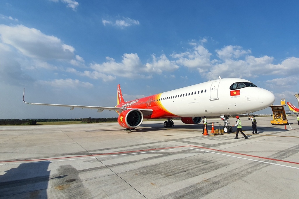 vietjet duoc vinh danh voi giai thuong giao dich tau bay cua nam do airfinance journal binh chon