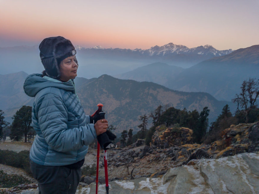 nguong mo hanh trinh chinh phuc himalaya cua ba me an do va con trai