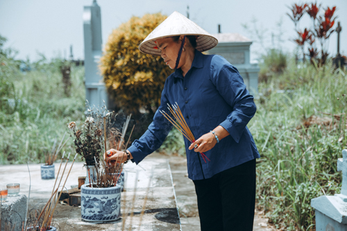 chi dong nat cuu roi linh hon 20 nghin thai nhi bi bo roi