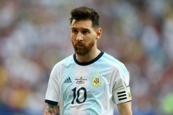 Messi bị cấm thi đấu quốc tế ba tháng