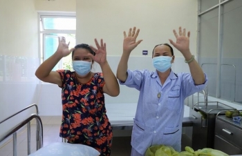 4 bệnh nhân Covid-19 đầu tiên của Đà Nẵng được công bố khỏi bệnh