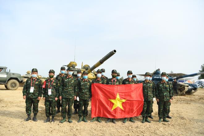 Đội tuyển xe tăng Việt Nam vô địch Tank Biathlon 2020 - 1