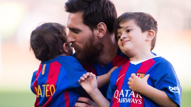 Lãnh đạo Barca thất hứa khiến Messi miễn cưỡng ở lại thế nào? - 5