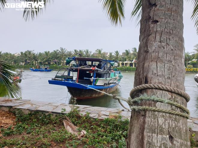 Bão số 5 đang áp sát đất liền, gần 3.000 ngư dân Quảng Nam còn ở ngoài khơi - 1