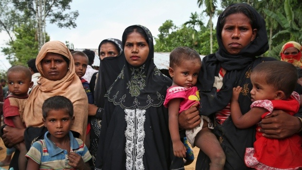 bangladesh hoi myamar dem nguoi ti nan rohingya ve nuoc