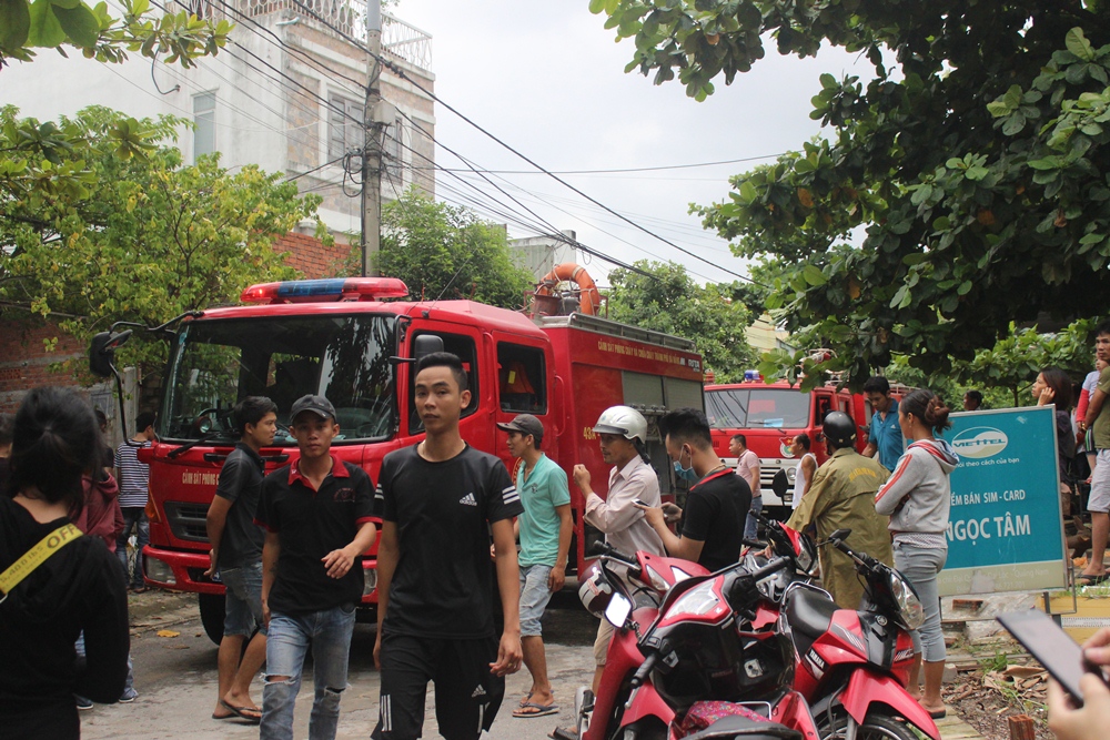 can phong tro o da nang boc chay nhieu nguoi hoang loan thao chay