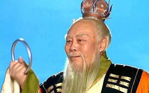 ai tao ra gay nhu y cua ton ngo khong