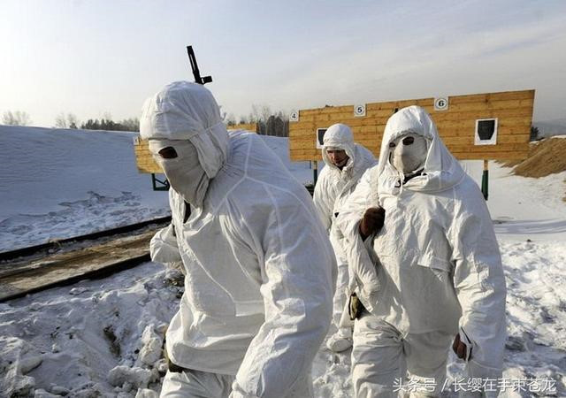 vi sao my va chau au khong bao gio co the danh bai nga